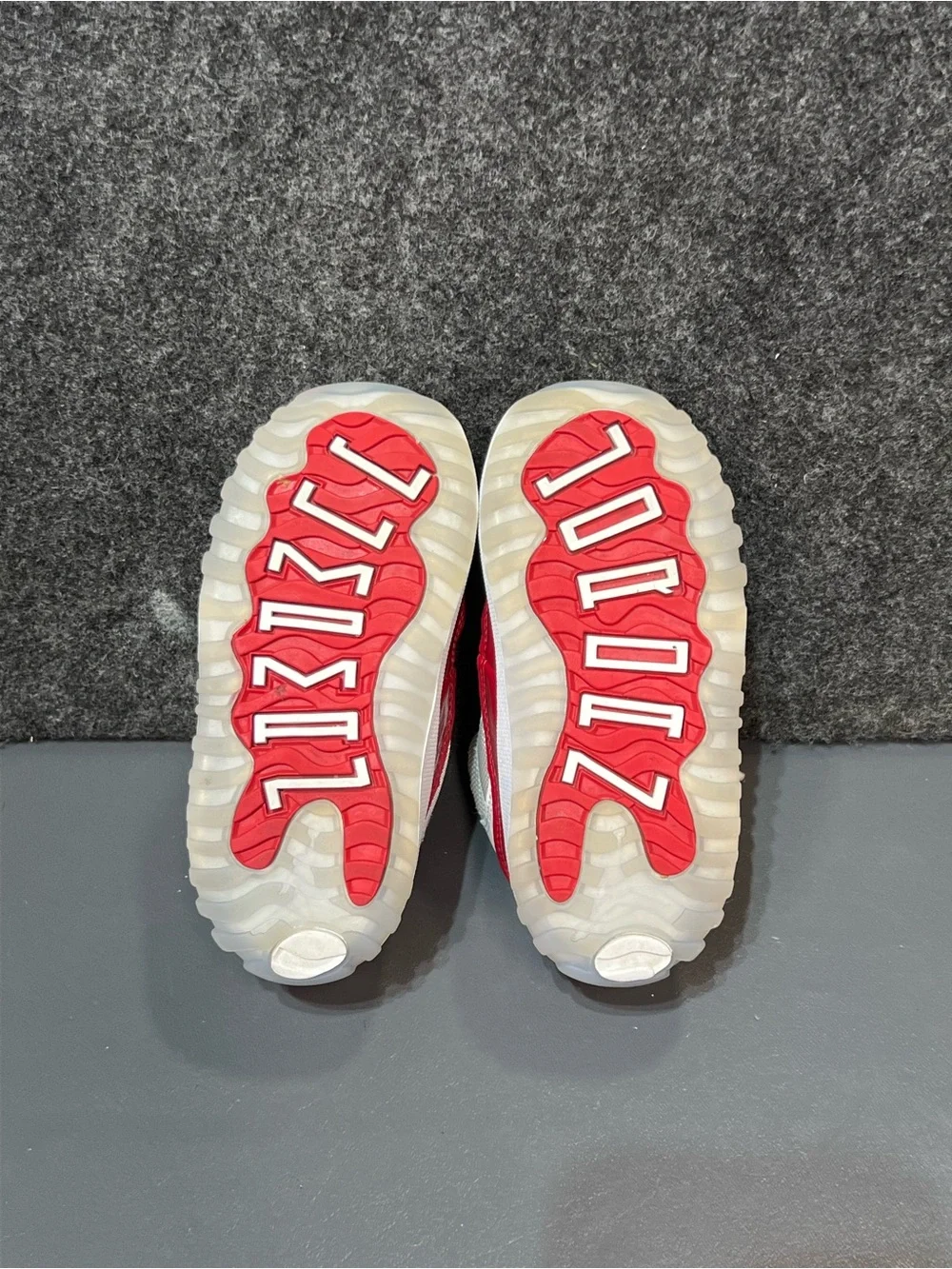 Nike Air Jordan 11 Retro 